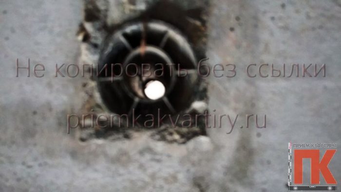 Отверстие в стене